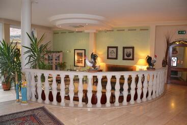 فندق Restaurant Fischer