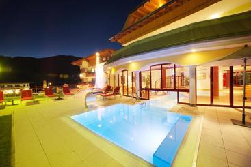 Berg & Spa Hotel Urslauerhof