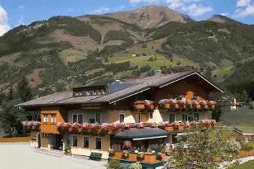 Hotell Landhaus Montana
