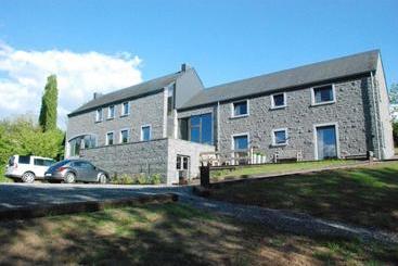 مبيت وإفطار Maison d'hôtes La Lavandière