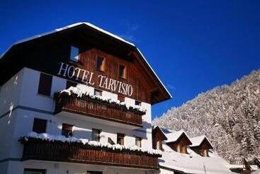 客栈 Tarvisio Four Seasons