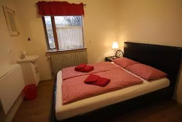 تختخواب و صبحانه Cja Guesthouse