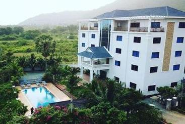 Hotelli Au Paradis Bleu