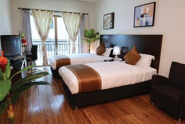 Timor Plaza Hotel & Apartments