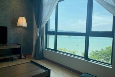 Resort Lurrve Dê  Sēà Resident Swissbel Doorfront Parking