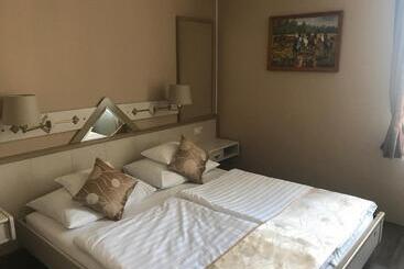 צימר Gőzmalom étterem és Panzió