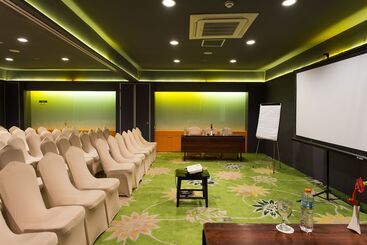 Amartahills Hotel And Resort