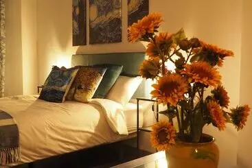 Huoneistohotelli Molucano Themed Rooms