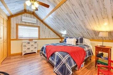 茅舍 Pet Friendly Munds Park Cabin Near Hiking Trails!