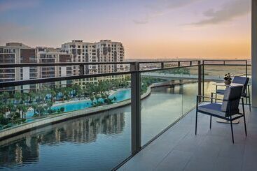 Palace Dubai Creek Harbour