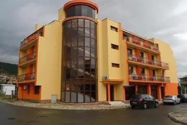 Hotel Amigos