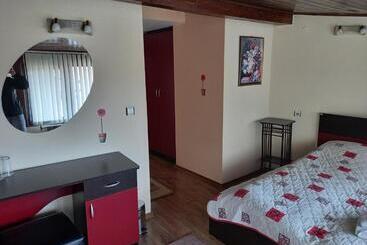 Hotel Guest House Skabrin