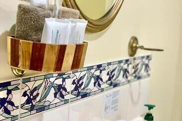 住宿加早餐  Orana House