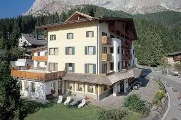 Hotelli Jolanda
