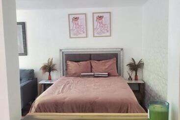 پانسیون La Familia #2