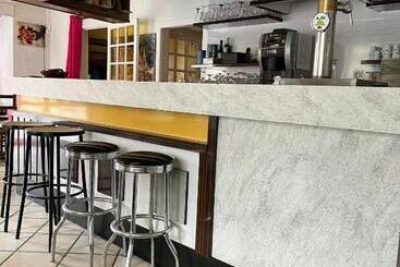 ベッドアンドブレックファースト Le Kaymar