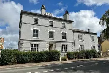 Grindal Studio Apartments   Newly Opened Luxury Accommodation