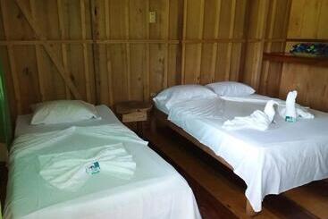 هتل Esmeralda Lodge