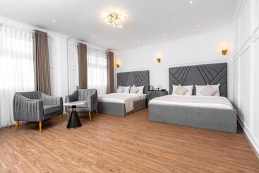 בית מלון כפרי Ra Lanka