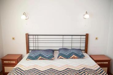 بنسيون вила лора