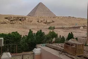 پانسیون Grensha Guest House Inn