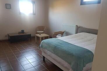 בית מלון כפרי Domaine Du Fil De L Eau