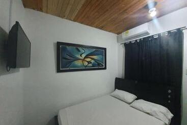 Hotel El Rancho De Arnolis