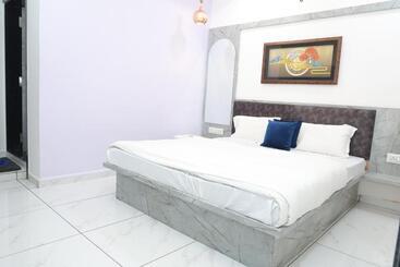 Hotel Hari Home Stay