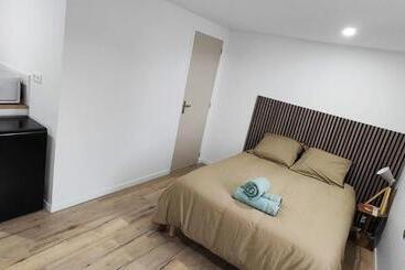 アパートホテル Le Qg