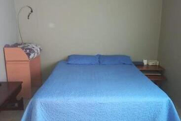 Пансион Tanganani Guest House