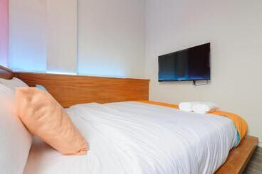 Sans Hotel Pesona Bekasi