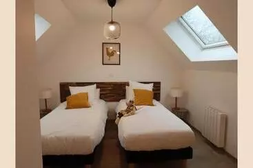 Aamiaismajoitus (B&B) Au Vert Des Lys Chambres D Hôtes