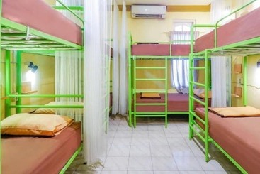 Hotel Oyo 93860 Wonosobo Bunkbed