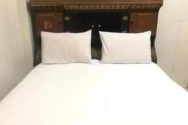 Otel Oyo 93864 Wisma Gading Syriah