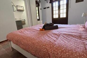 Bed and Breakfast El Bufon De La Corte