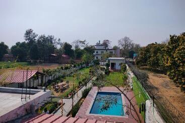 Natraj Greens Dev Farm