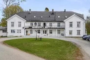 Retkeilymaja Herregårdshuset As