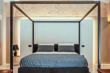 Nocleg ze śniadaniem Ricci Rooms   Superior Deluxe Suite By Salentoaffitti