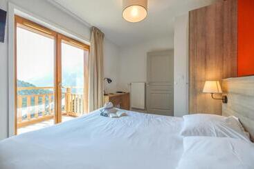 هتل Villages Clubs Du Soleil   Oz En Oisans