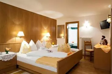 Mountain Hotel Mezdì