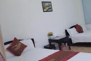 Отель Khách Sạn Viễn đông