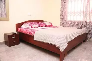 Hotel Nikops Royal
