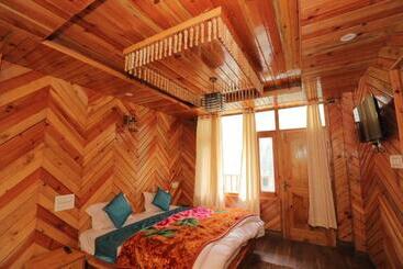 호텔 Shangri Las & Restaurant