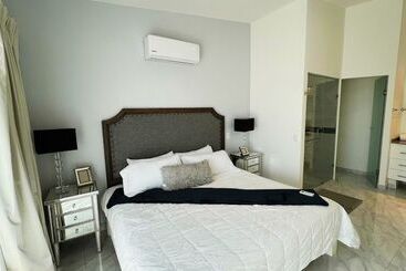 هتل Residences By Mp Cabo San Lucas