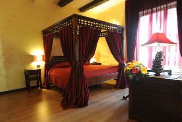 B&b Muro Torto Cairoli  Struttura Sanificata Giornalmente Con Prodotti Specifici Conformi Al Decalo