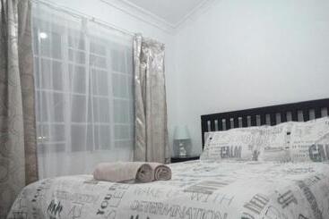 ベッドアンドブレックファースト Chinyonga Guesthouse