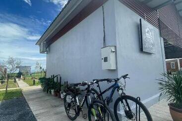 Resort Country Road Homestay