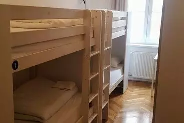 C   Punkt Hostel