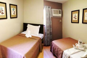 Stone House Hotel Manila