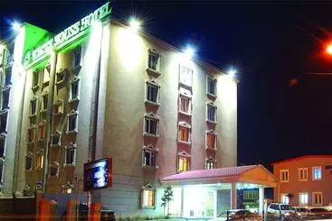 Hotel White House
